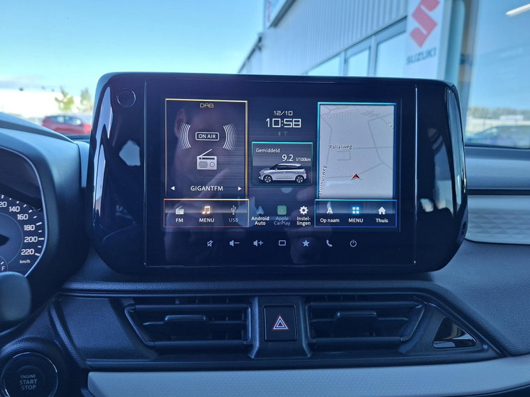 Vehicle Image 18
