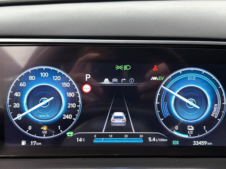 Vehicle Image 17