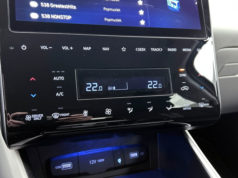 Vehicle Image 28
