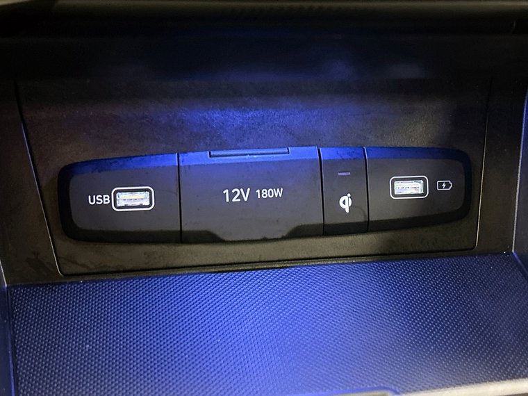 Vehicle Image 36