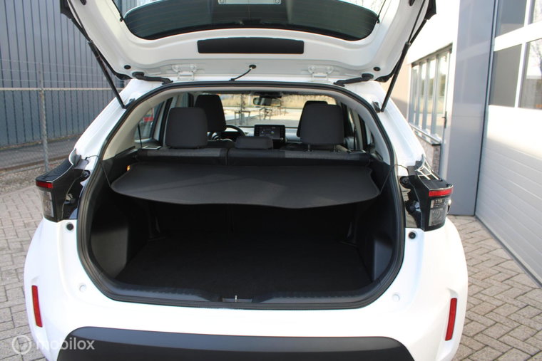 Vehicle Image 15