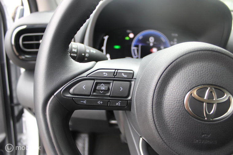 Vehicle Image 36