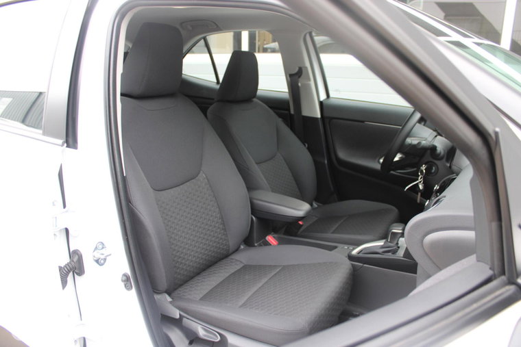 Vehicle Image 38