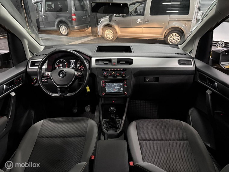 Vehicle Image 26