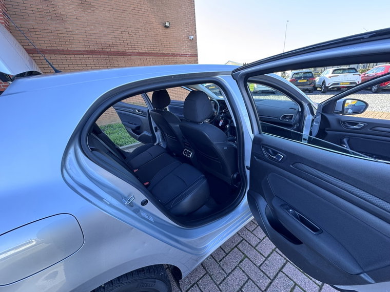 Vehicle Image 27