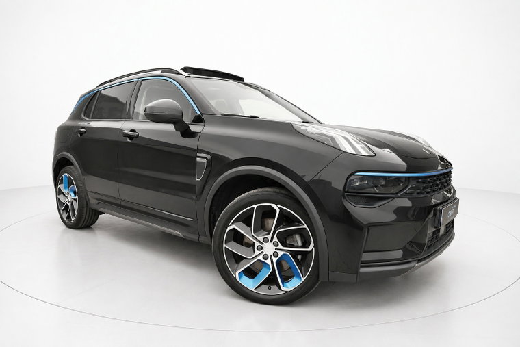 Vehicle Image 3