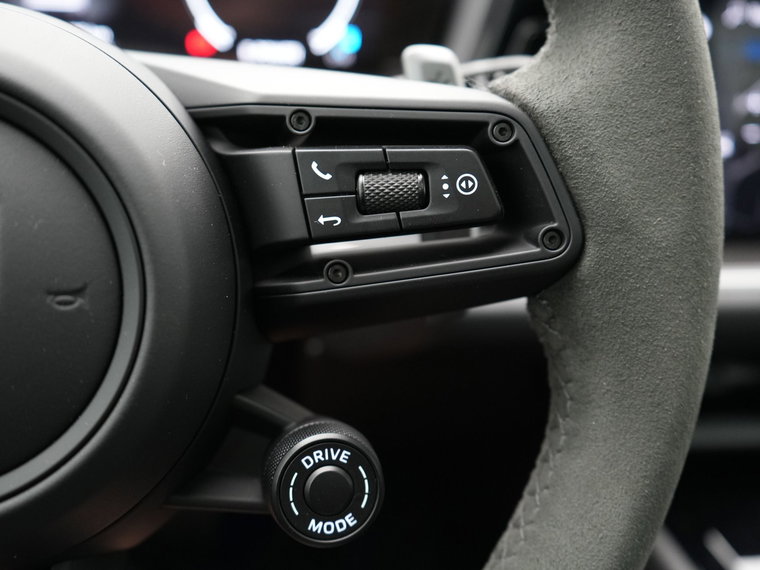 Vehicle Image 50