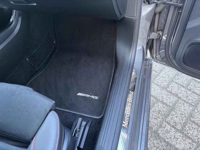 Vehicle Image 39