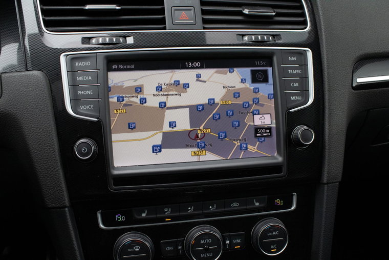 Vehicle Image 36