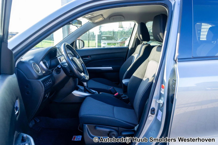 Vehicle Image 13