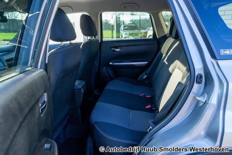 Vehicle Image 15