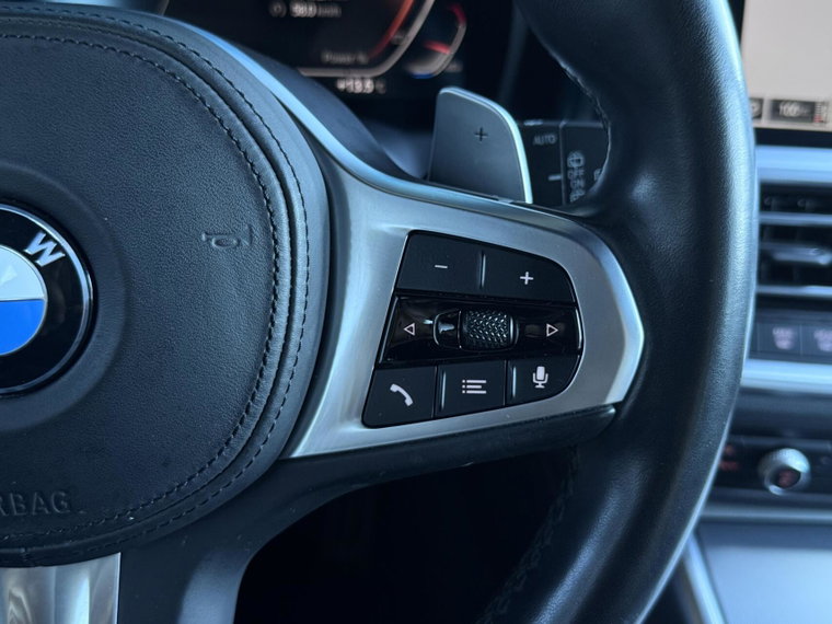 Vehicle Image 27