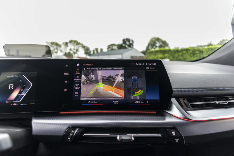 Vehicle Image 30