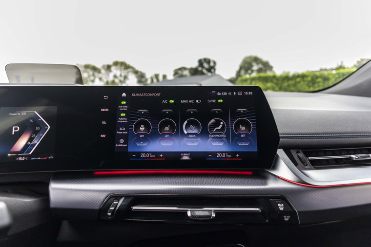 Vehicle Image 35
