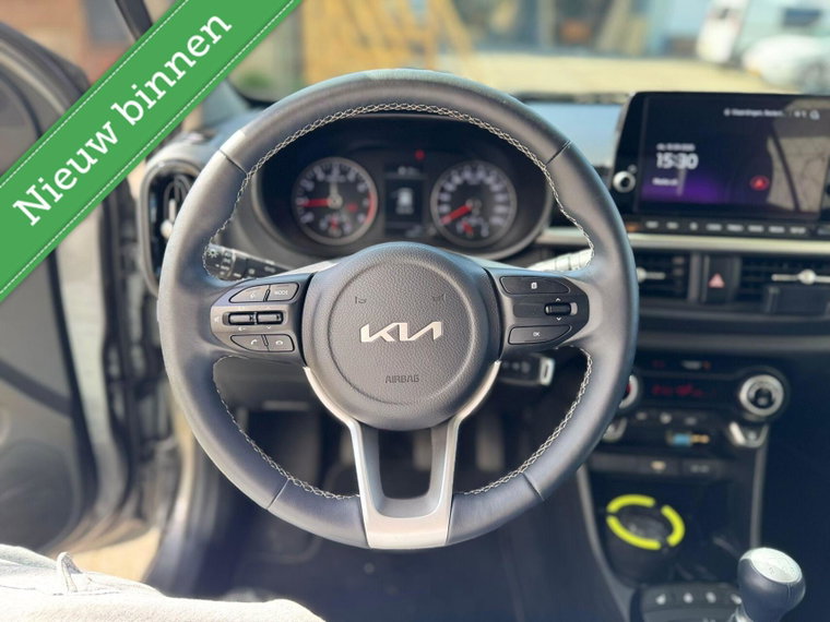 Vehicle Image 20
