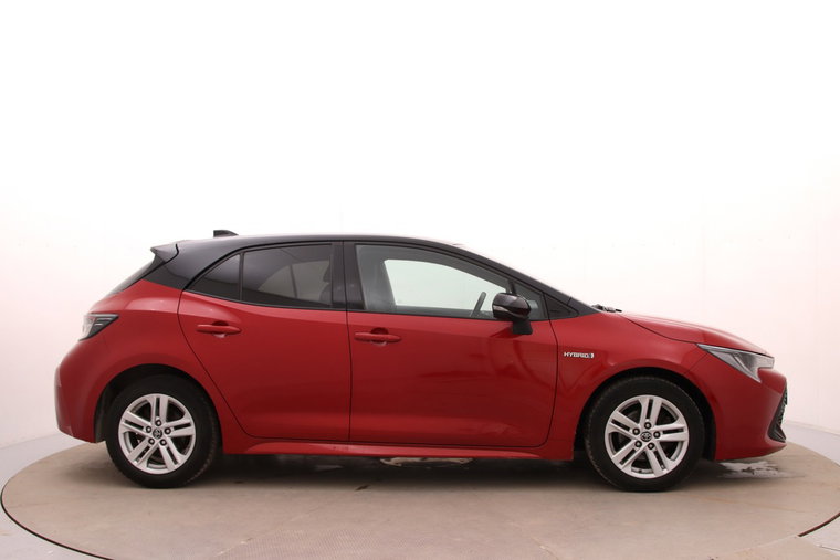 Vehicle Image 9