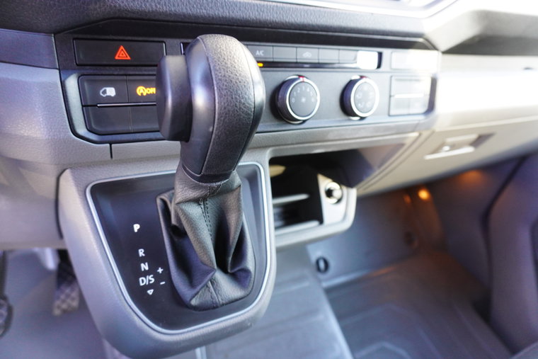 Vehicle Image 19