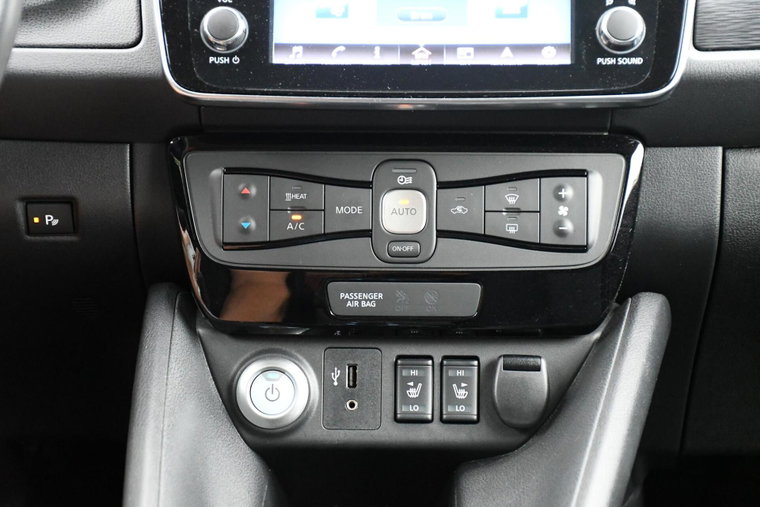 Vehicle Image 24