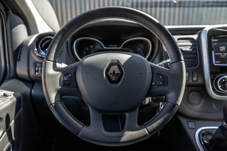 Vehicle Image 17