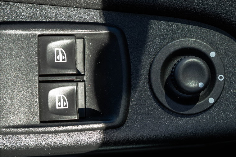 Vehicle Image 26