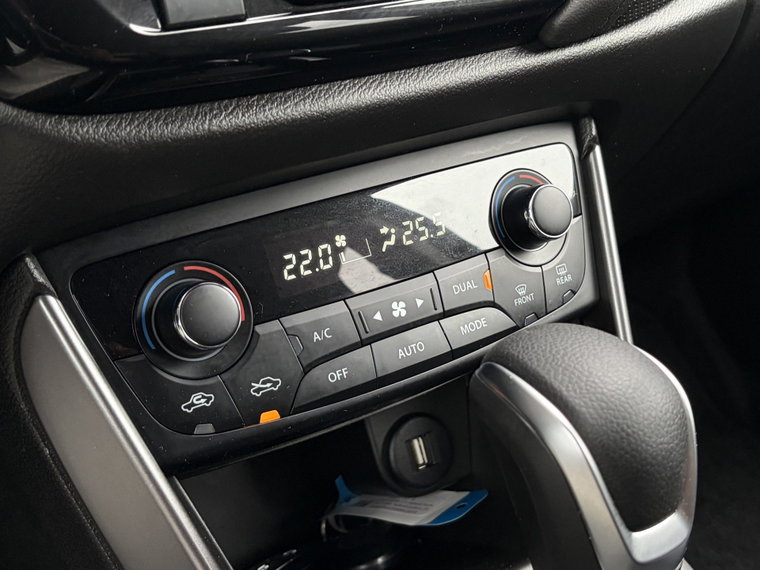 Vehicle Image 39