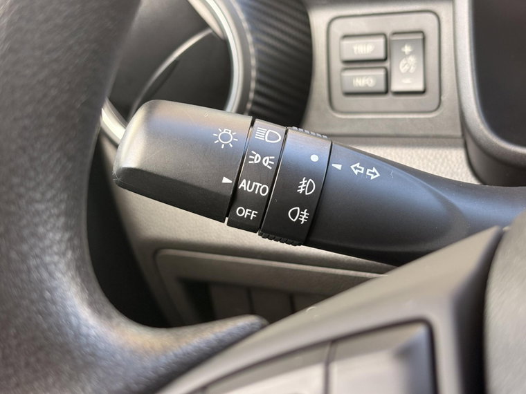 Vehicle Image 24