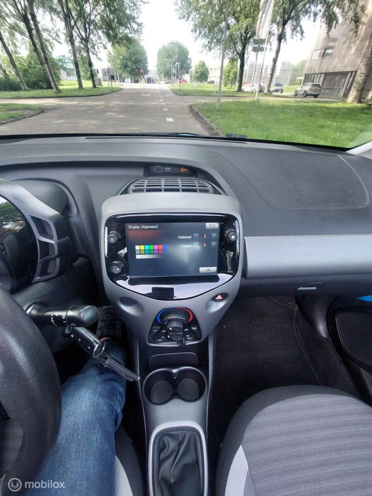 Vehicle Image 31