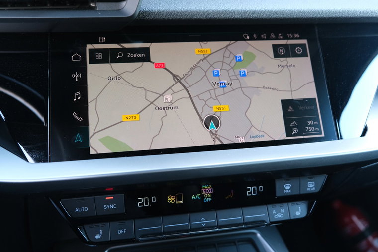 Vehicle Image 22