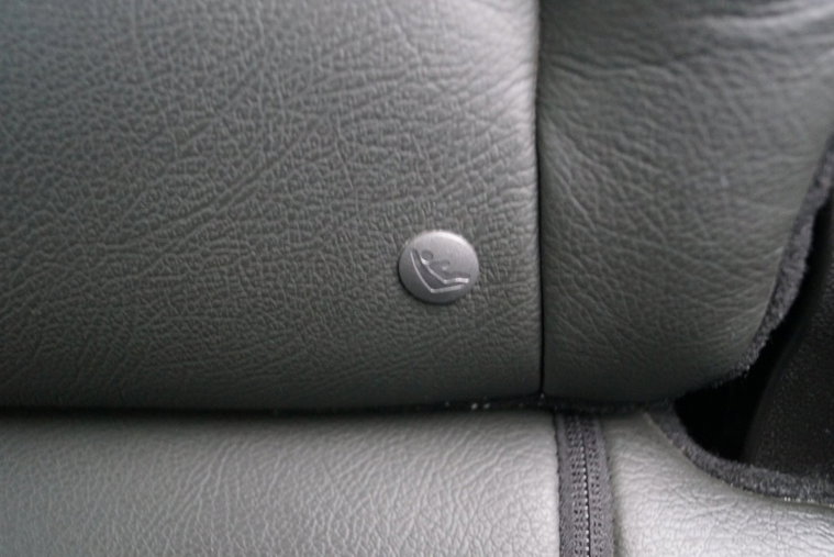 Vehicle Image 36