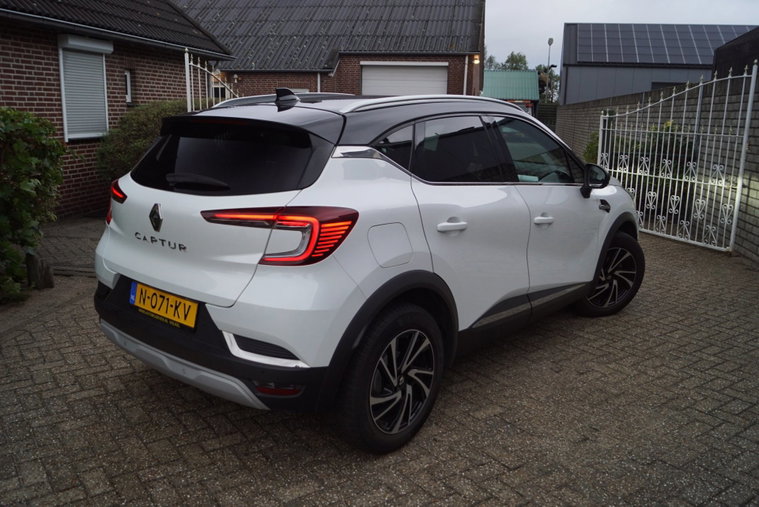 Vehicle Image 45