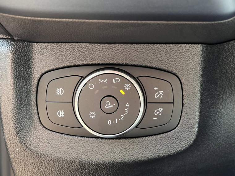 Vehicle Image 26