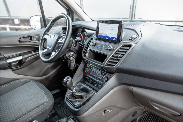 Vehicle Image 14