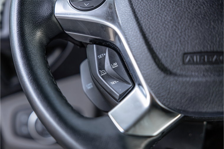 Vehicle Image 22