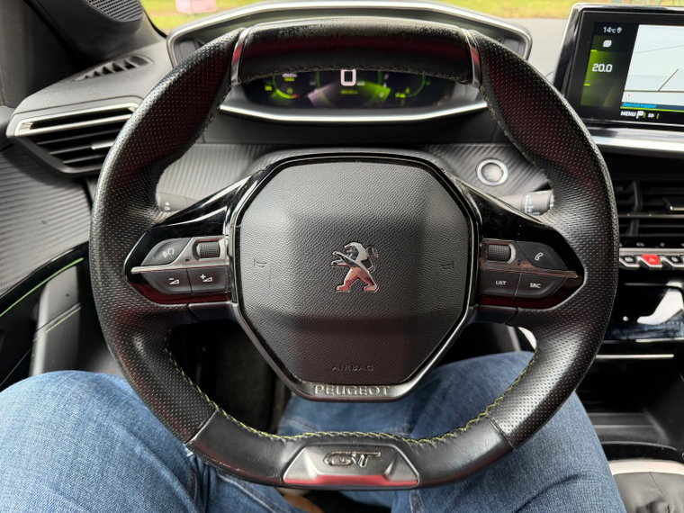 Vehicle Image 23