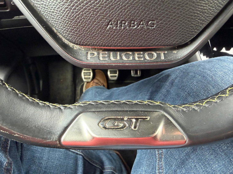 Vehicle Image 28