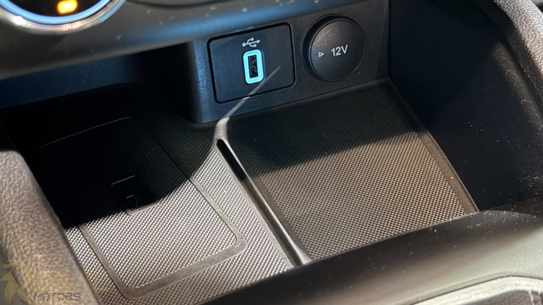 Vehicle Image 35