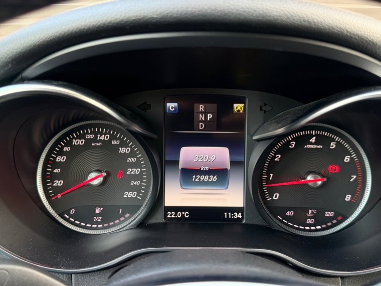 Vehicle Image 37