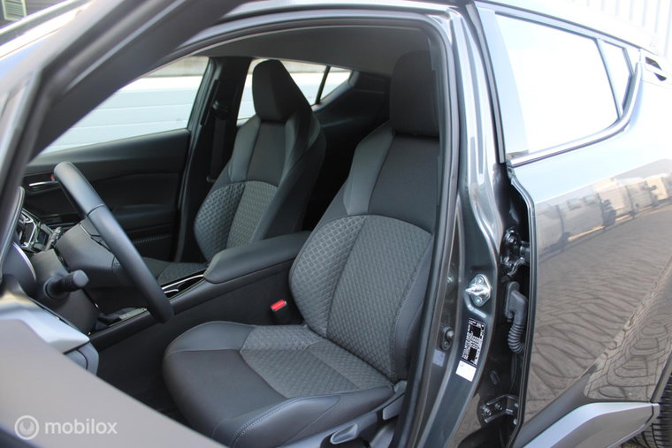 Vehicle Image 37