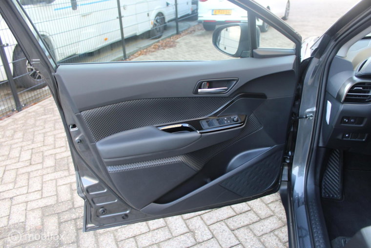 Vehicle Image 39