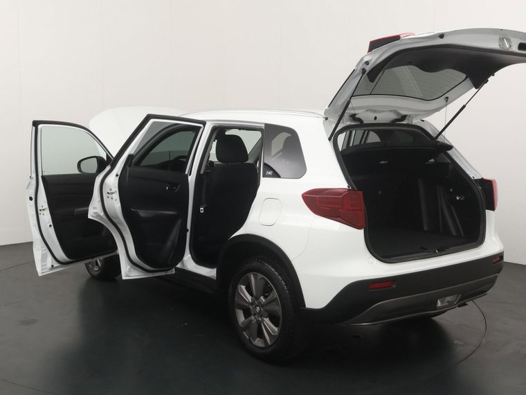 Vehicle Image 21