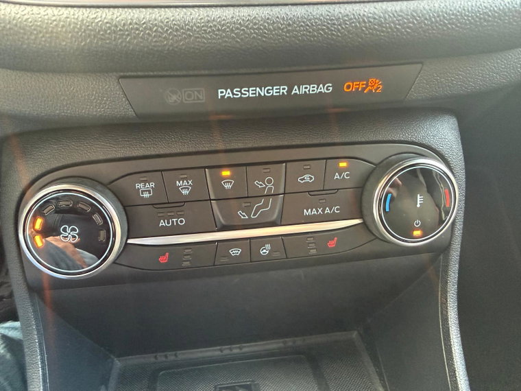 Vehicle Image 29