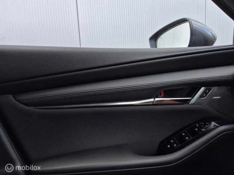 Vehicle Image 45