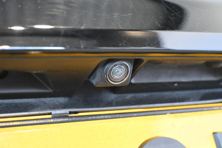 Vehicle Image 19