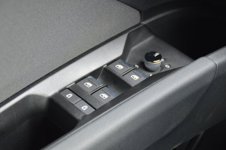 Vehicle Image 50