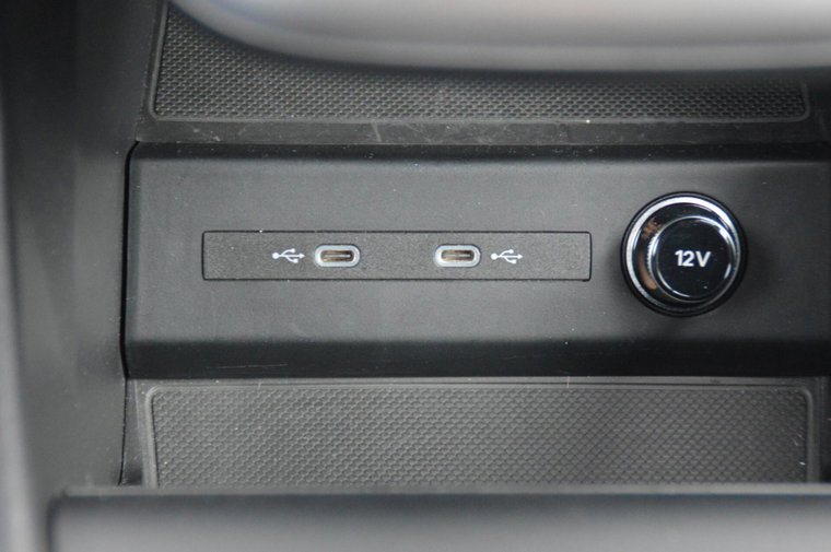Vehicle Image 53
