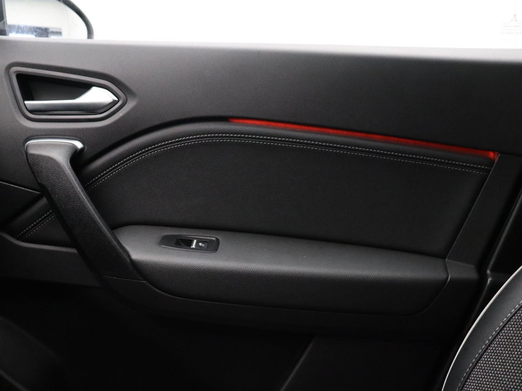 Vehicle Image 37