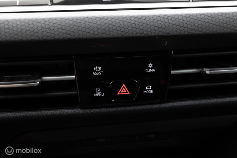 Vehicle Image 27