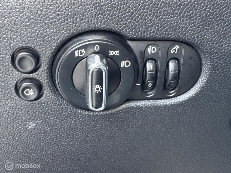 Vehicle Image 41