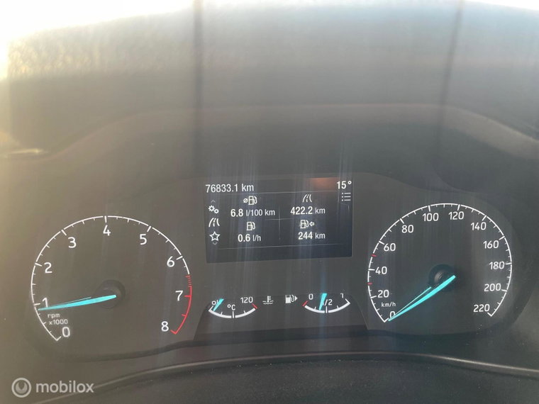 Vehicle Image 18