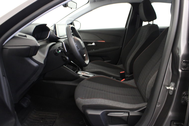 Vehicle Image 17